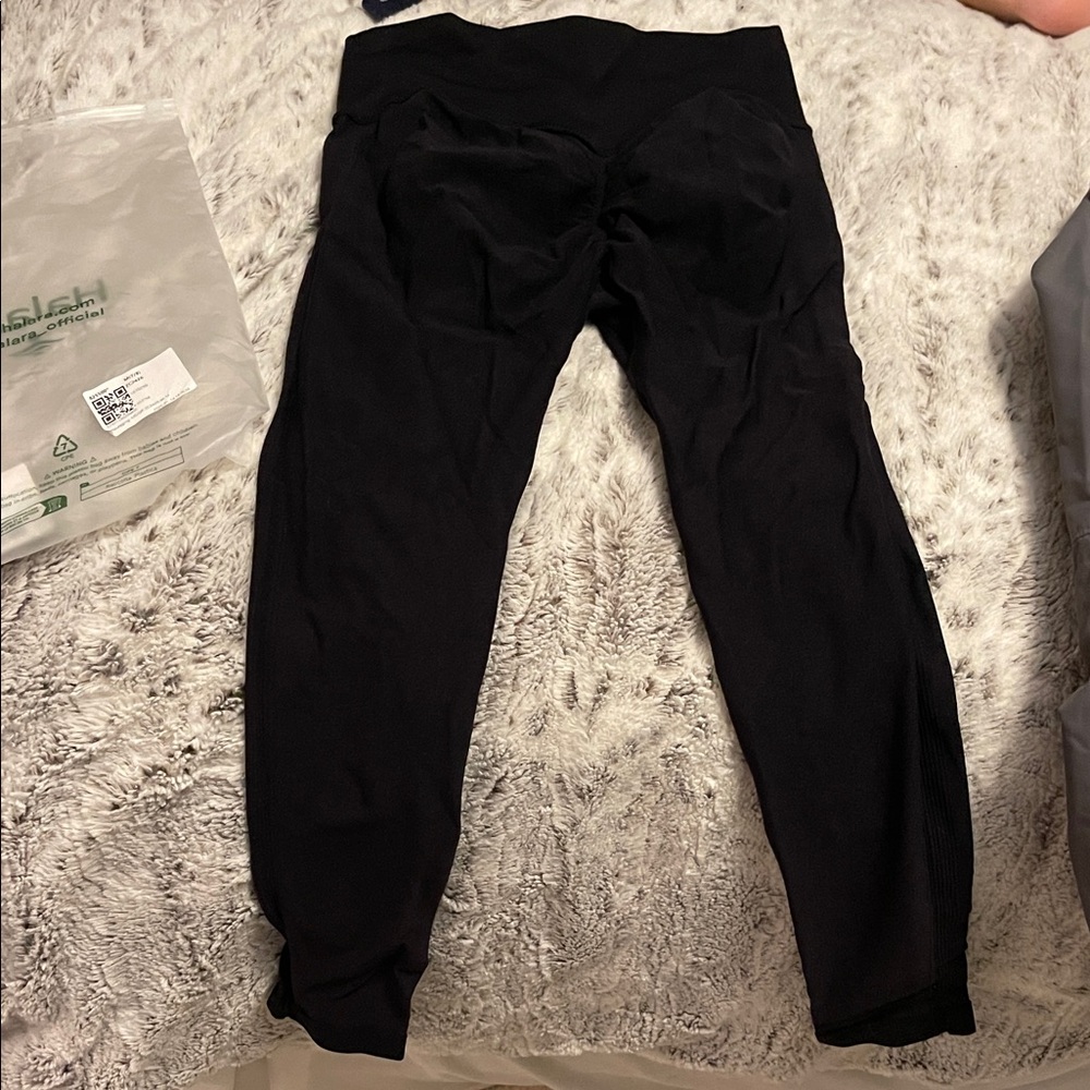 Halara leggings